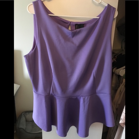 Bisou Bisou Tops - Peplum blouse